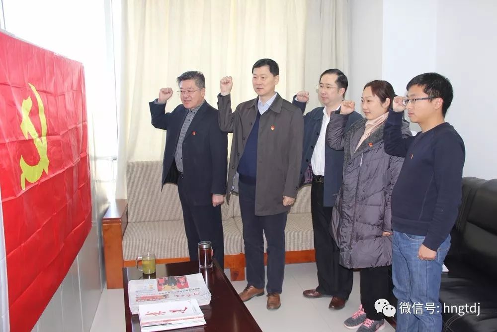 ˵: https://mmbiz.qpic.cn/mmbiz_jpg/vyU2fuLVsfdVHthwuwBCyybuwNLDczzgqiba04cbiaG8a6WcyXycaia1EWZbCwNu9icOMTbKVOKNzzOks6HiahByUag/0?wx_fmt=jpeg